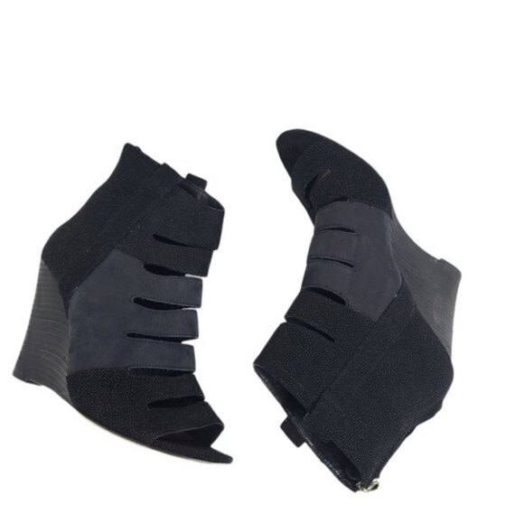 Rebecca Minkoff Sonny Wedge Leather Cut Out Open Toe Booties 8.5M - Picture 3 of 10